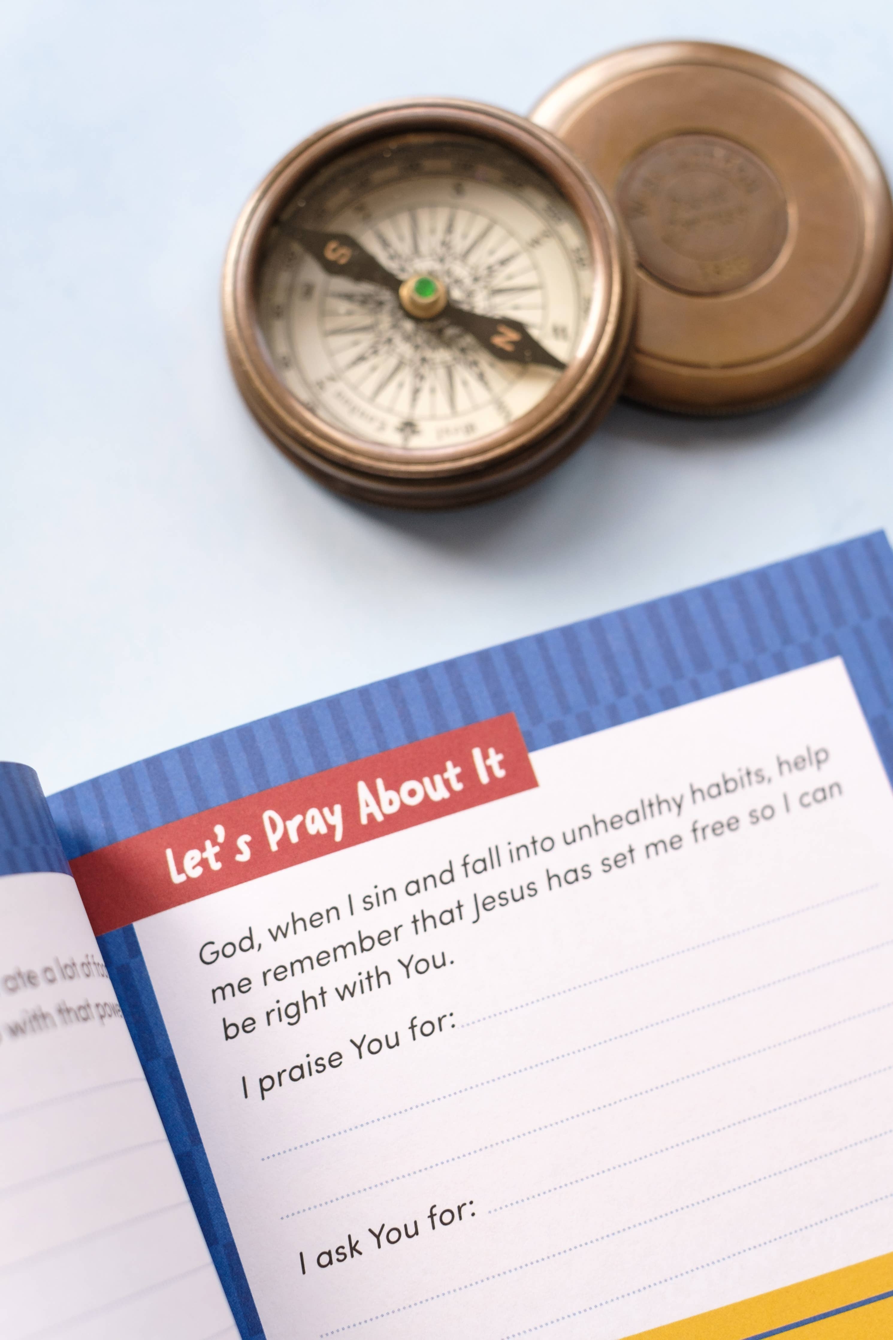 Kids' Bible Adventure Notebook: Easy-to-Follow Bible Studies
