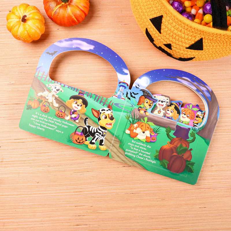PAW Patrol: Pumpkin Pup Pals by Editors of Studio Fun International: Board Books; 10 pages / English