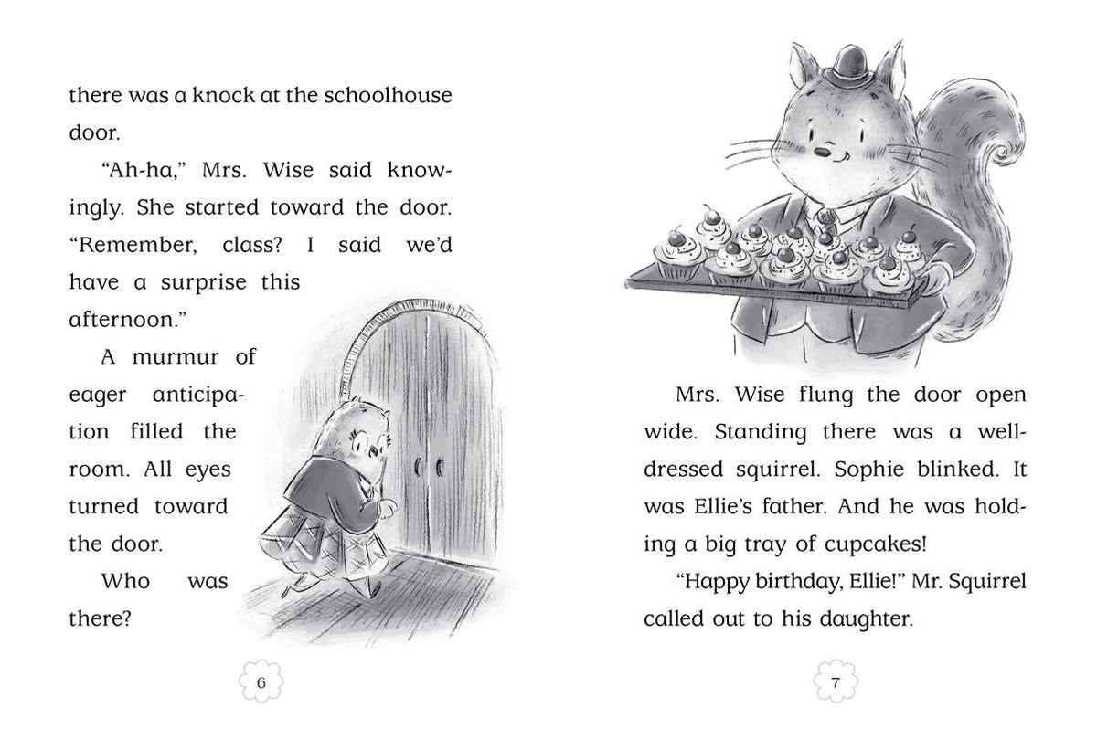 Mouse House by Poppy Green: Hardcover; 128 pages / English