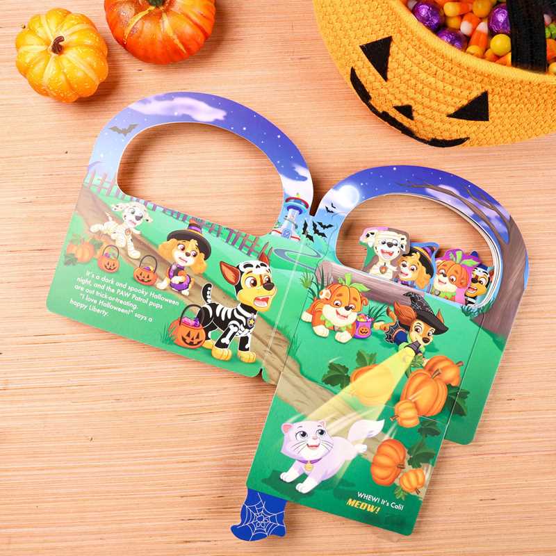 PAW Patrol: Pumpkin Pup Pals by Editors of Studio Fun International: Board Books; 10 pages / English
