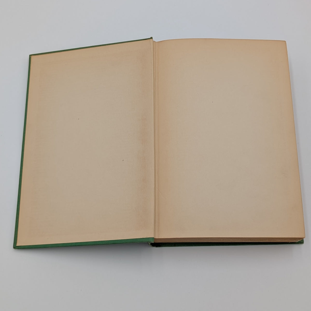 Green Hills of Africa by Ernest Hemingway (1935) – First Edition, Later Printing – Scribner’s – No Dust Jacket