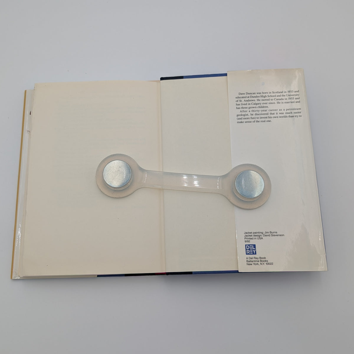 The Cutting Edge — Dave Duncan — 1992 First Edition — Signed — in Brodart + Publisher Postcard