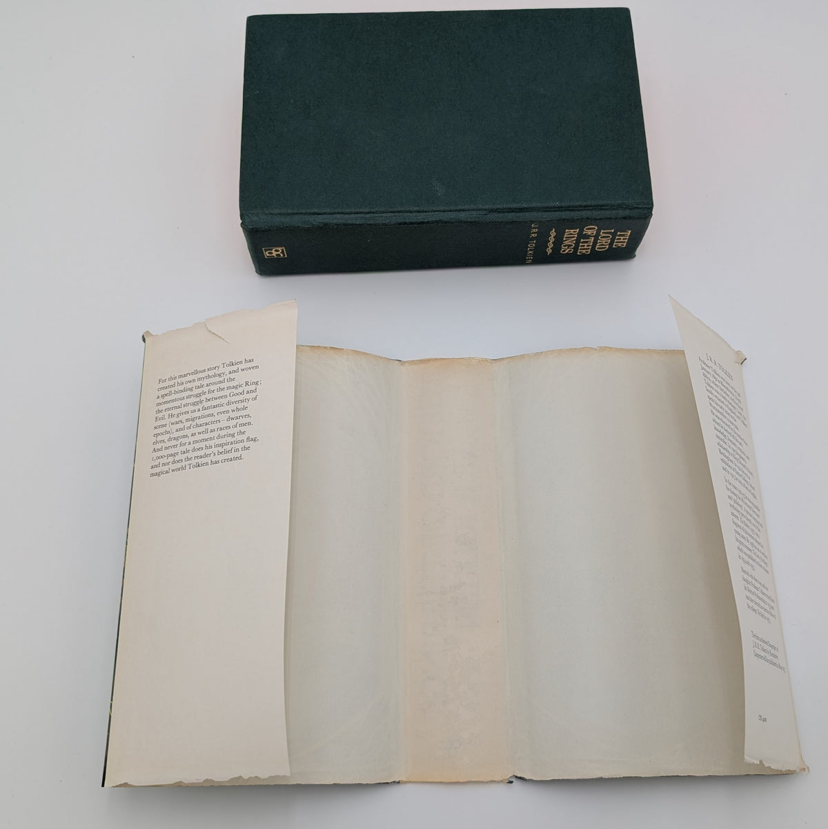 The Lord of the Rings — J.R.R. Tolkien — 1978 Book Club Associates — Pauline Baynes Dust Jacket — One‑Volume Edition — Printed in Great Britain