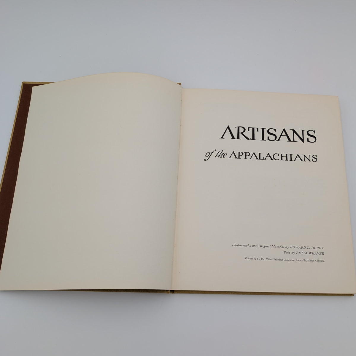 Artisans of the Appalachians (1967) DuPuy & Weaver — SIGNED by 10 Artisans — Brasstown/Cherokee/Berea — RARE