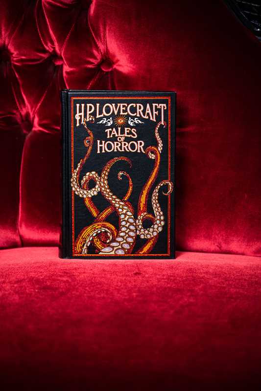H. P. Lovecraft Tales of Horror by H. P. Lovecraft: Hardcover; 768 pages / English